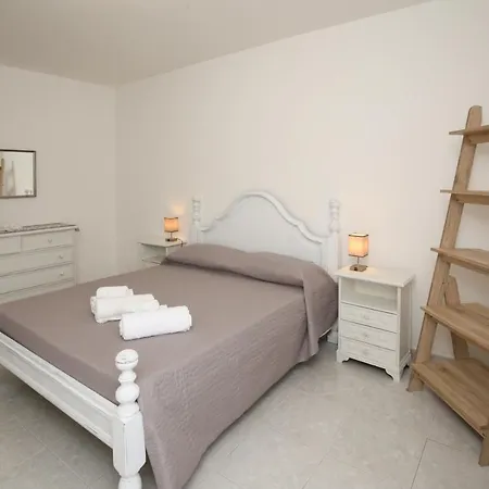 דירה Casa Felice קאסטלסארדו